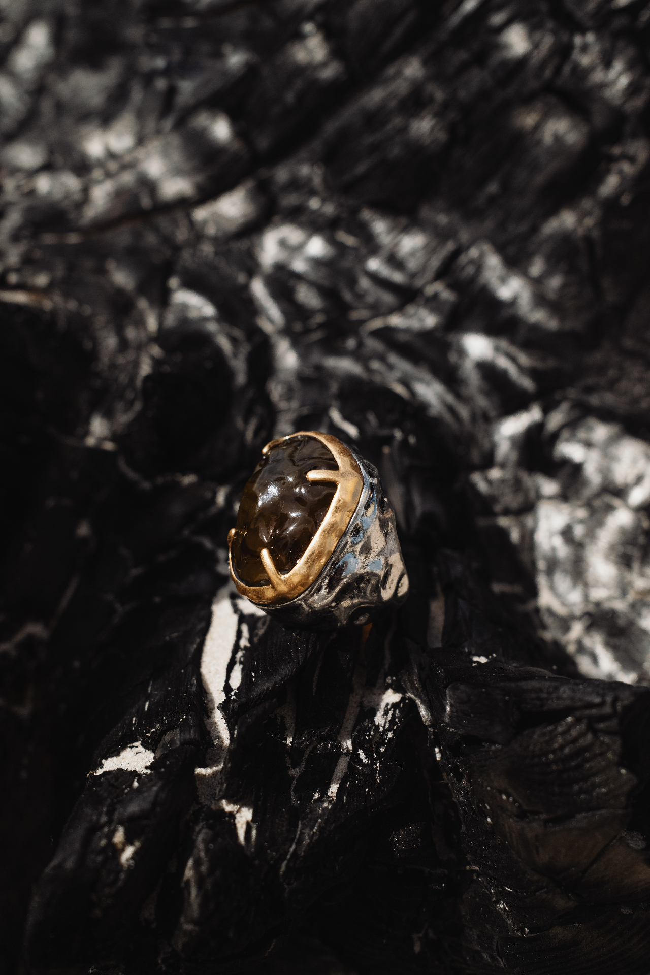Anillo Gárgola
